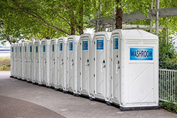 Portable bathroom rental in Ashville, OH